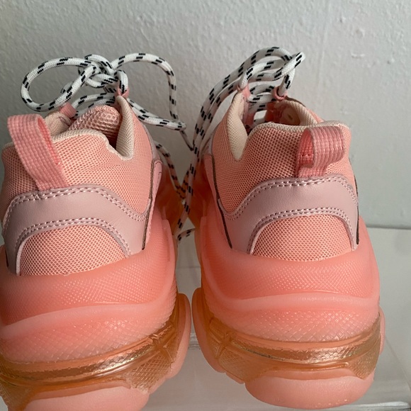Balenciaga shoes - Picture 11 of 16